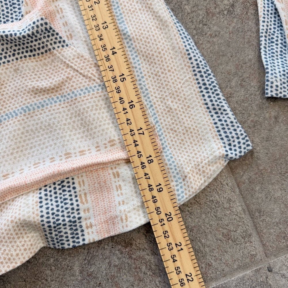 Wallflower Beige and Orange Patterned Hooded Shirt Size Medium - Picture 4 of 8